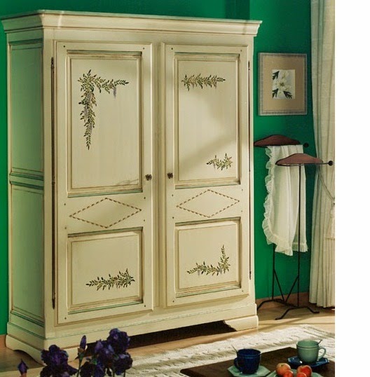 Armoire en bois