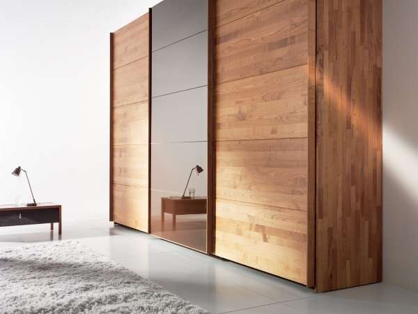 Armoire coulissante dans une chambre - idées de conception de photos