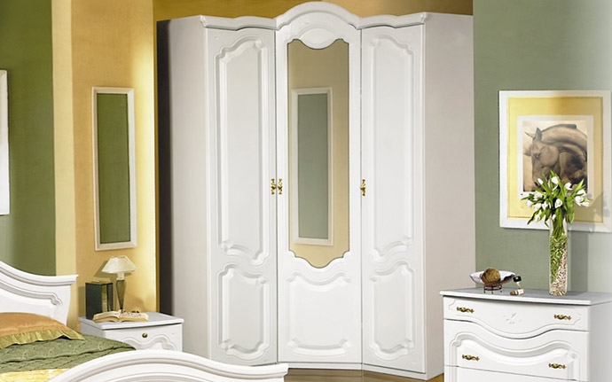 Armoire d'angle