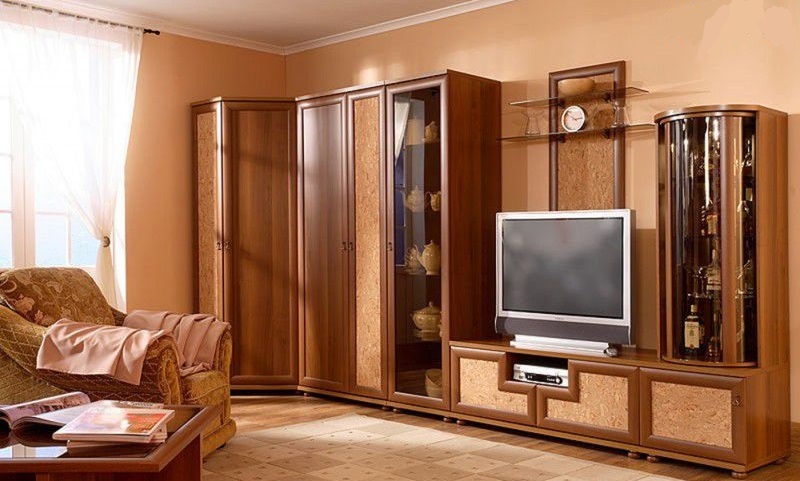 Armoire à l'intérieur du salon