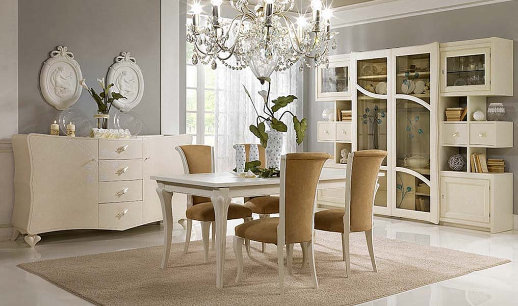 Tables et chaises pour la zone de travail