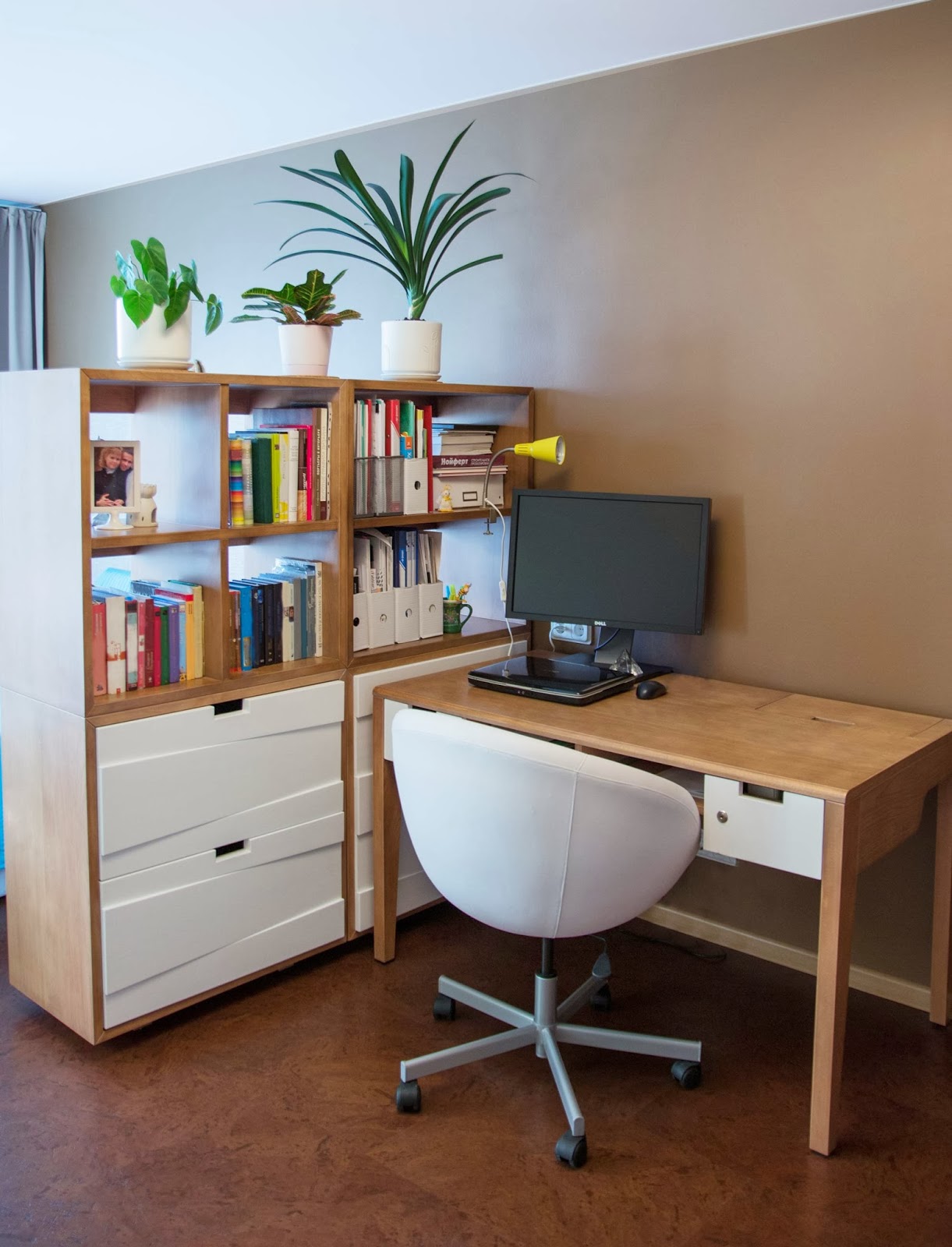 Chaise confortable et confortable pour le travail