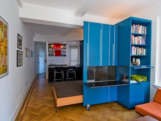 Cloison d'armoire d'angle