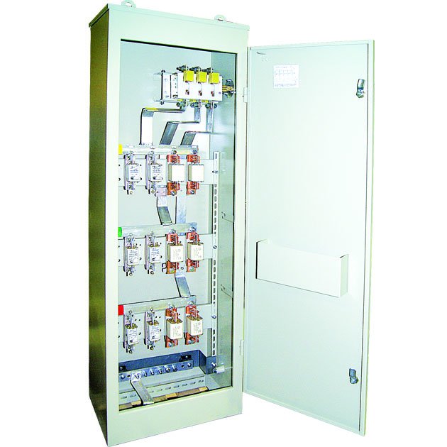 Armoire étroite