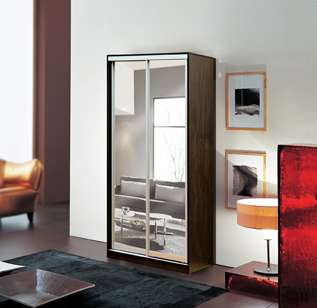 Armoire à miroir étroite