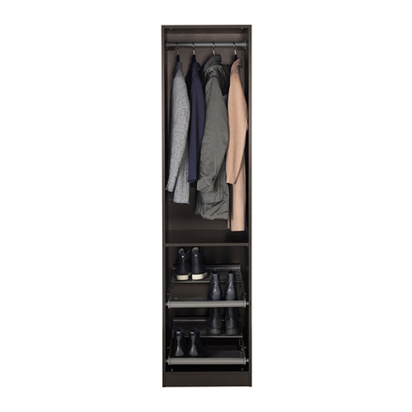 Intérieur de l'armoire à une porte