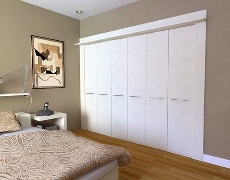 Armoire encastrée