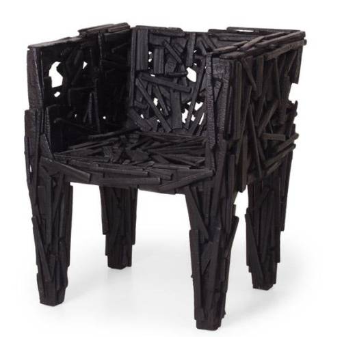 Petite chaise noire