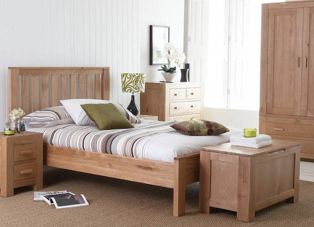 Ensemble de couchage en bois