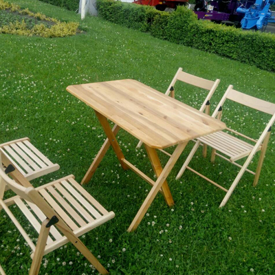 Table en bois
