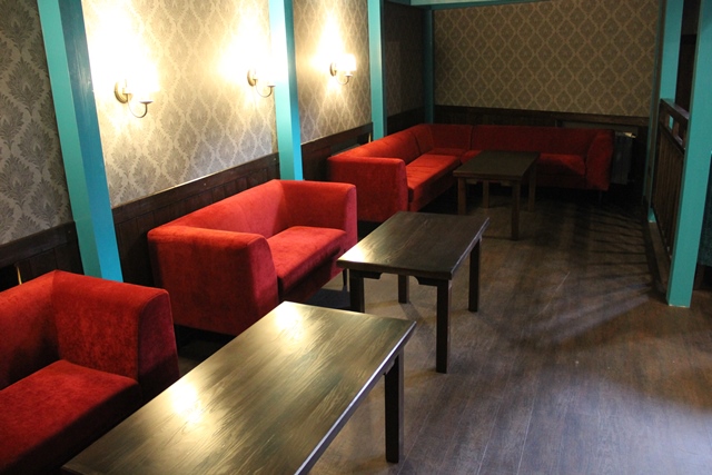 Canapés et tables