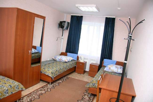 Beau mobilier pour l'étudiant dans l'auberge