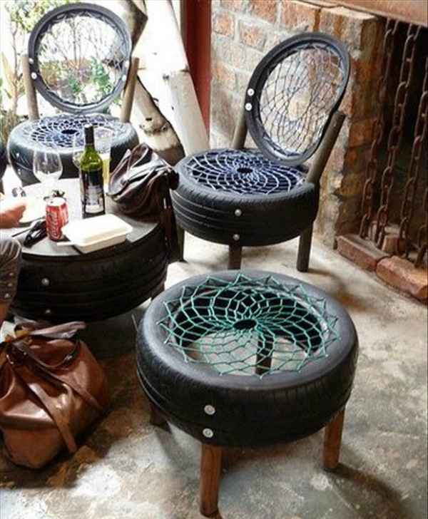 Chaises pour pneus