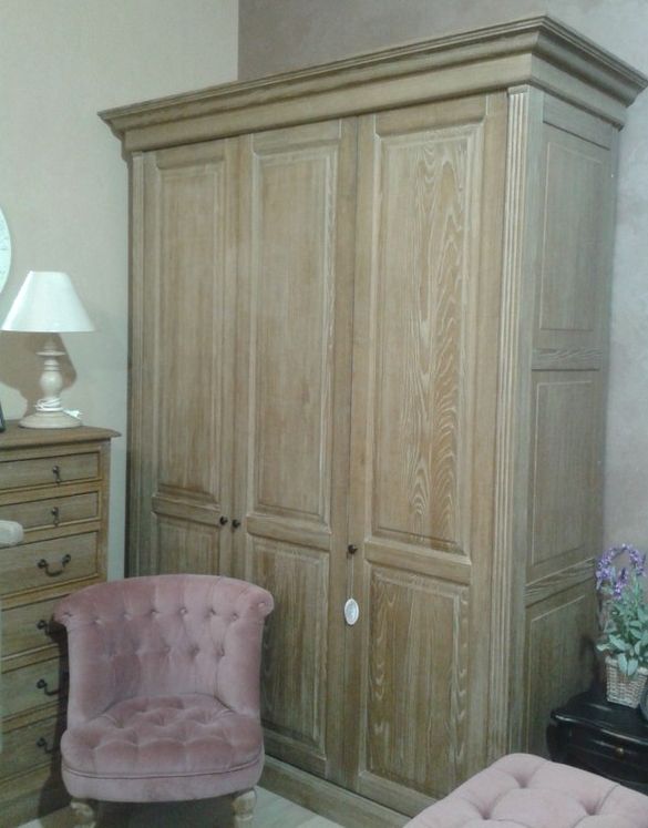 Meubles en chêne brossé