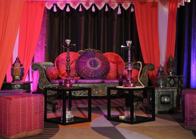 Le narguilé le plus organique s'intégrera dans une pièce dont l'intérieur est de style oriental