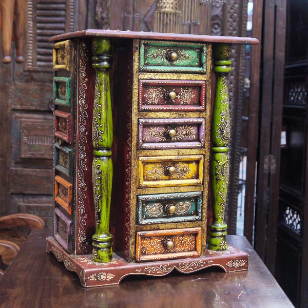 Petite commode