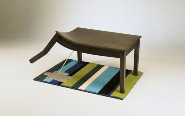 Table en bois d'origine