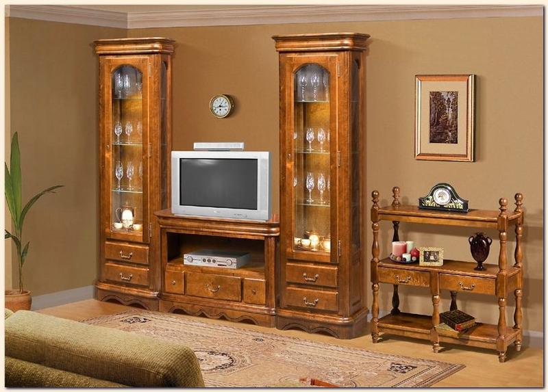 Buffet de style baroque à base de bois naturel