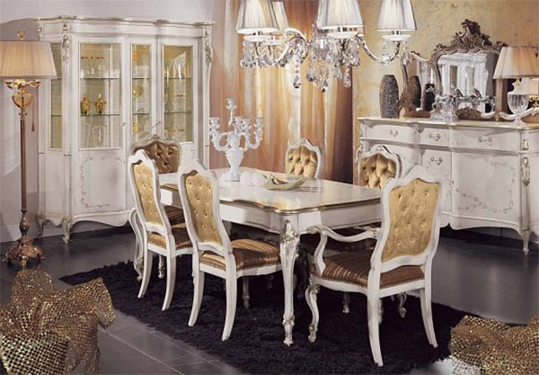 Salle à manger avec mobilier italien