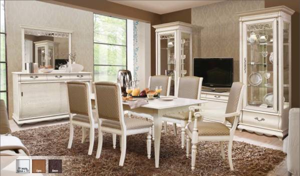 Choix de chaises et tables