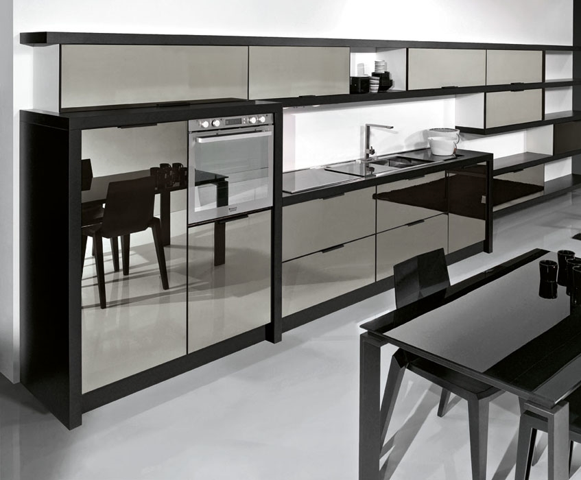Ensemble de cuisine en miroir