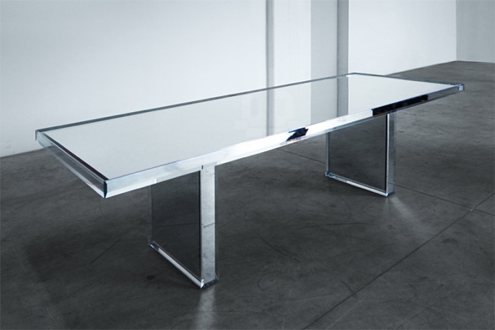Table de salle à manger miroir