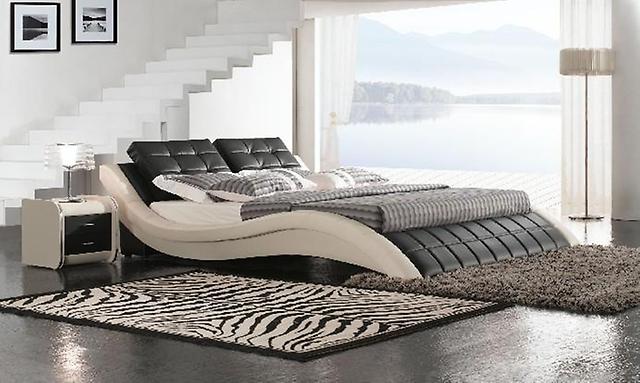 Grand lit en cuir