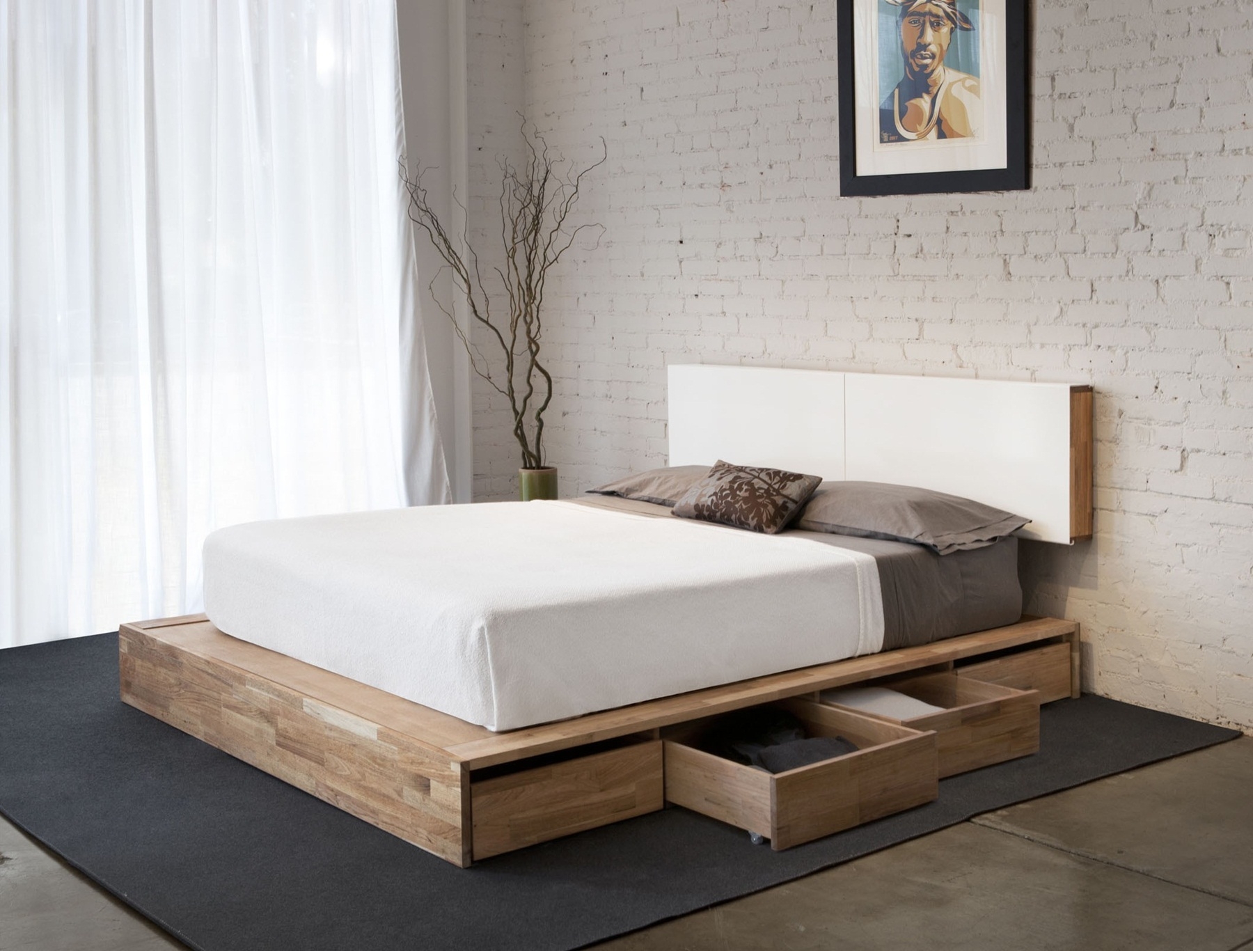 Conception d'une petite chambre dans le style du minimalisme