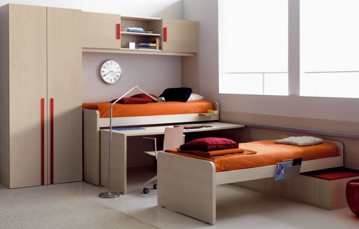 Lit superposé convertible avec table