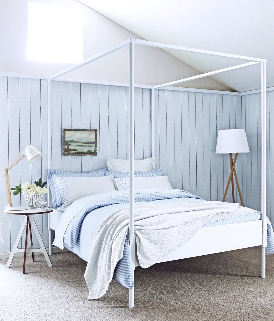 Nuances bleues dans la chambre