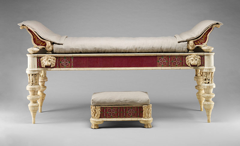 Meubles de style Empire