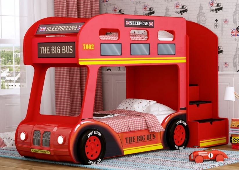 Meubles rouges pour un enfant