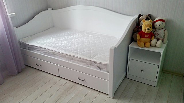 Lit classique pour enfant