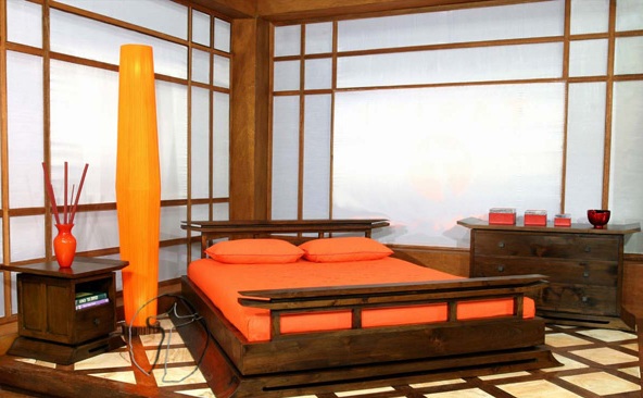 Lit en bois massif
