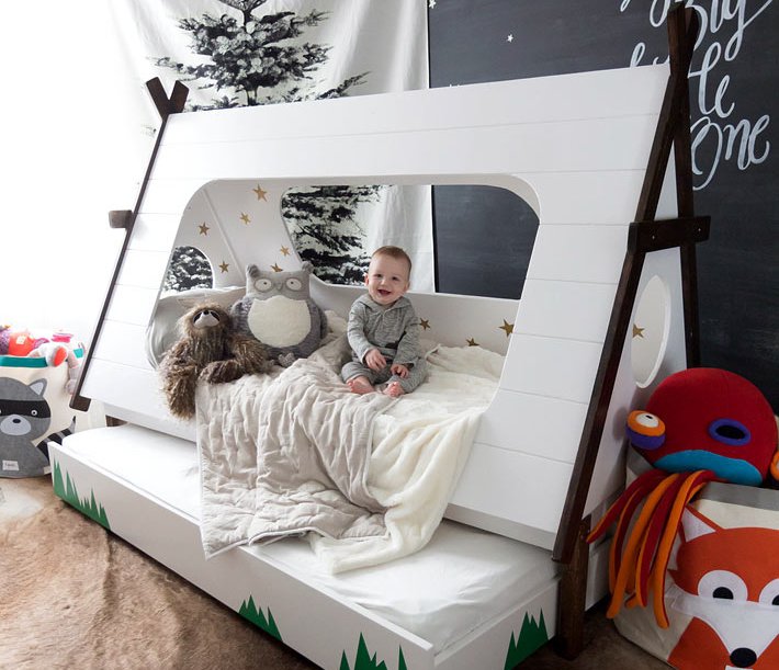 Maison de meubles pour l'enfant