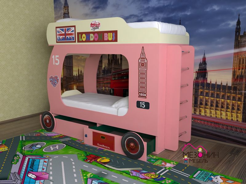 Lit de bus rose pour une fille