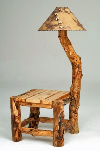 Chaise avec lampe