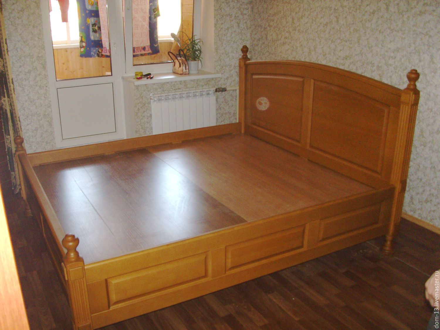 Cadre de meubles en bois