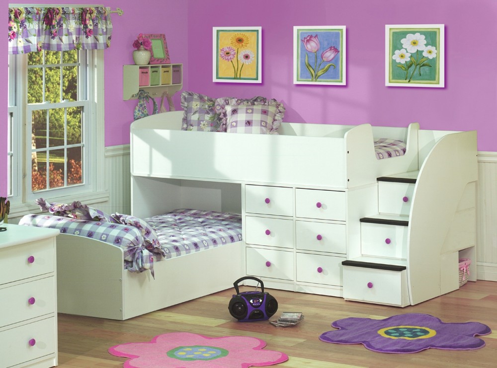Lit superposé combiné avec armoire d'angle et étagères
