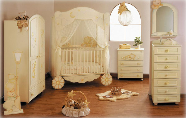 Lit de bébé princesse