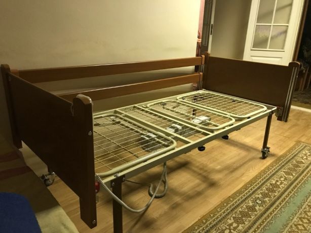 Mobilier pratique pour handicapés avec télécommande