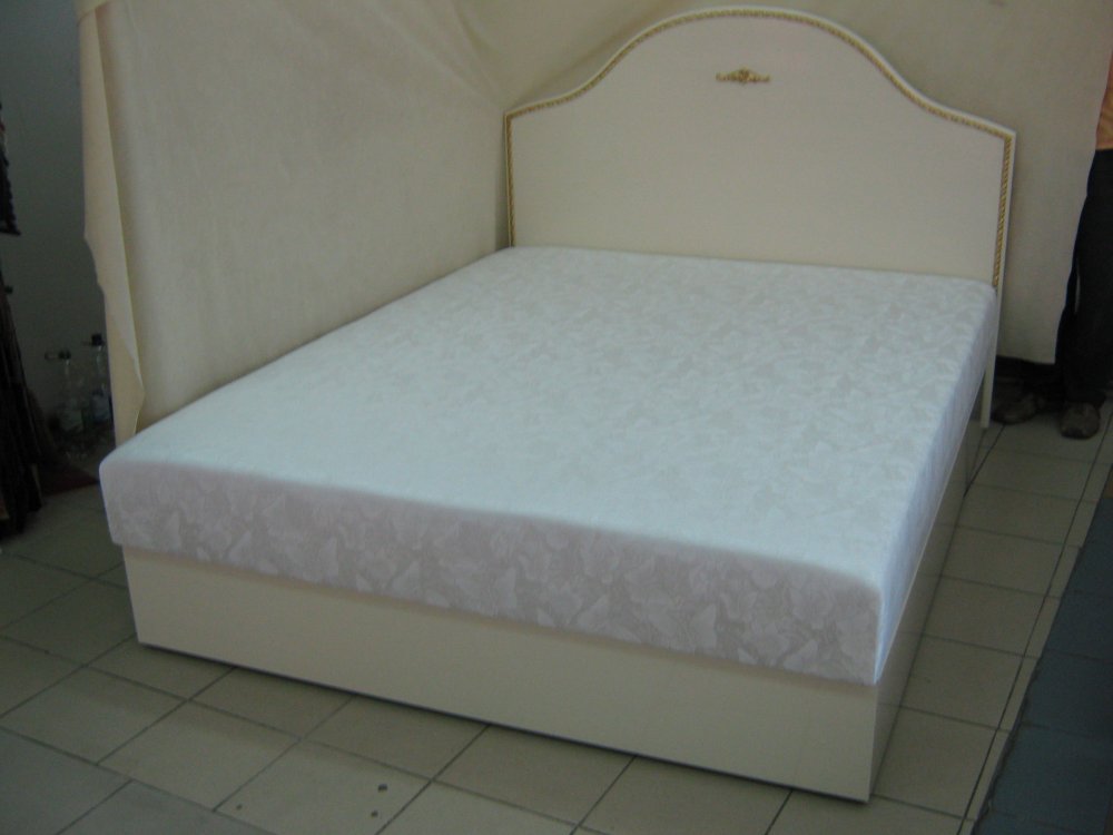 Lit de repos en MDF