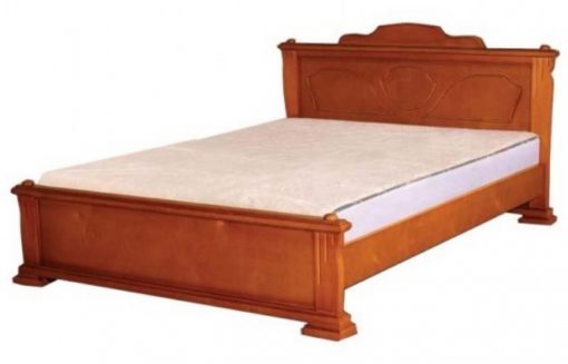 Lit en bois clair