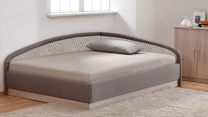 Lit d'angle ottoman