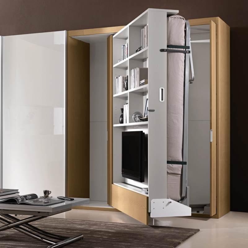L'espace TV se transforme en lit