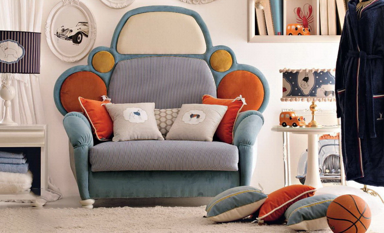 Fauteuil-lit avec matelas orthopédique