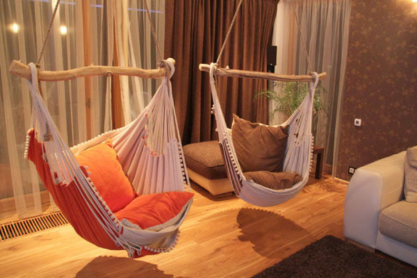 Hamac à l'intérieur de l'appartement