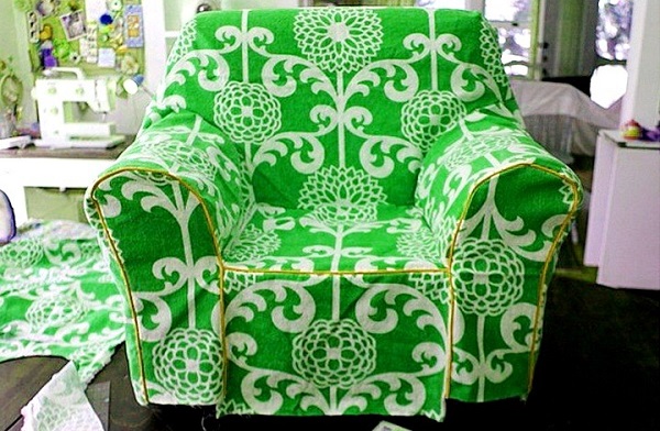 Housse de chaise prête à l'emploi