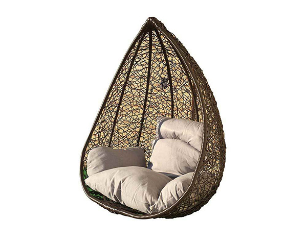 Chaise suspendue avec oreillers
