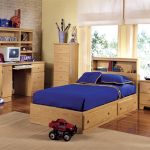 Mobilier simple pour la pépinière